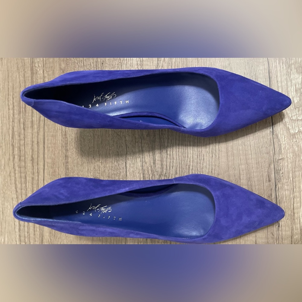 New in Box 424 Lord &Taylor Deson Suede Heel Size 8